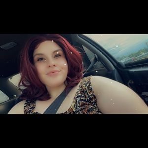 Meet your Posher, Sharon